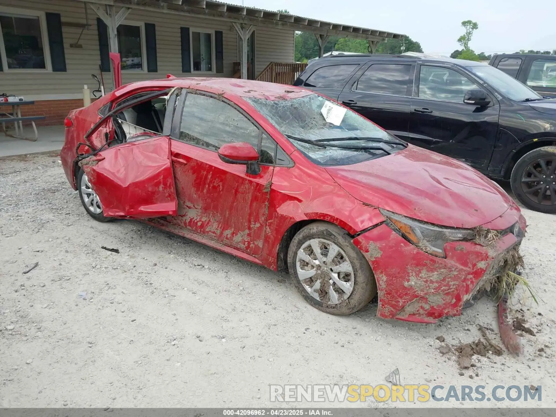 1 Photograph of a damaged car JTDEPMAE8MJ132880 TOYOTA COROLLA 2021