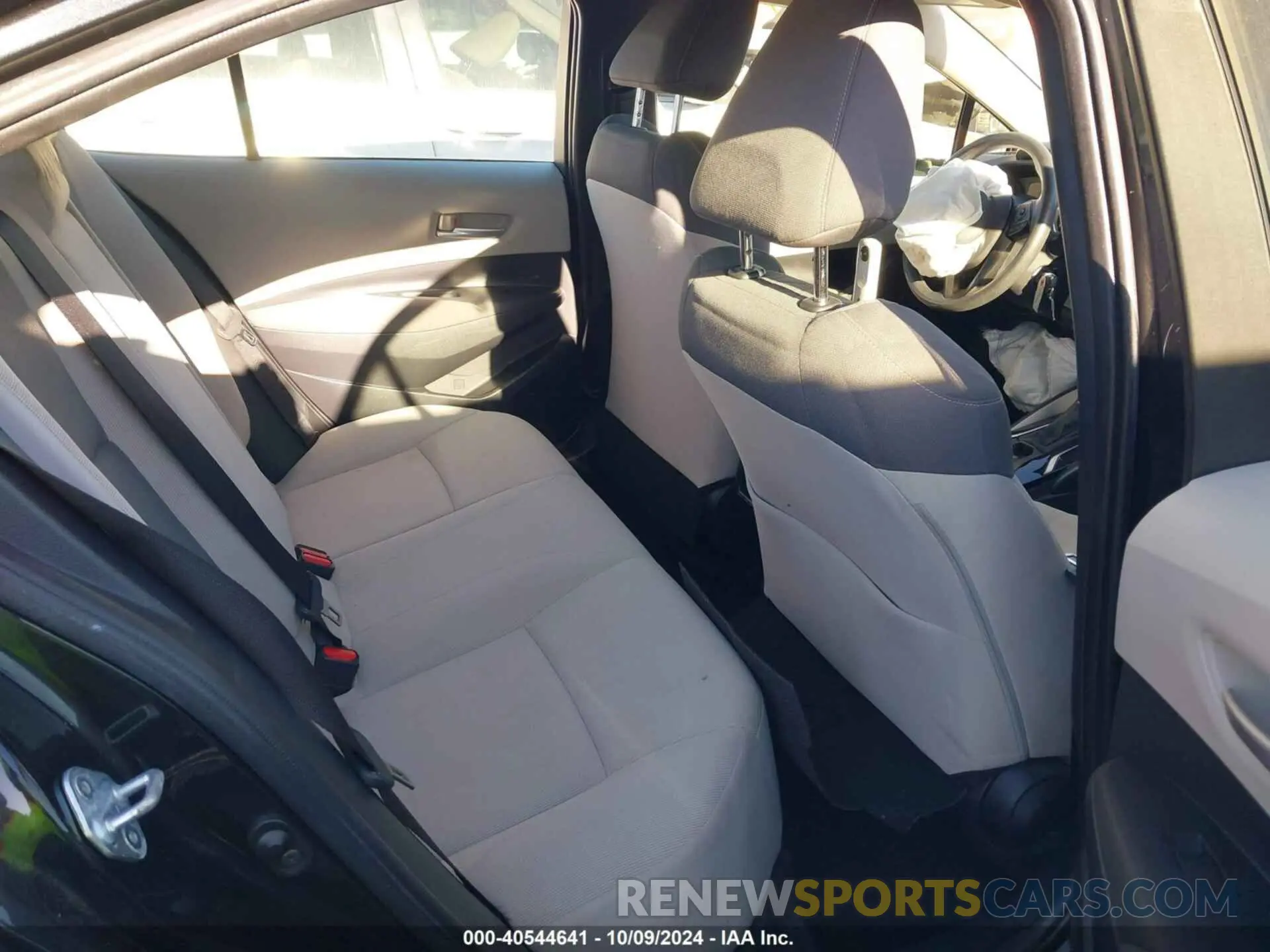 8 Фотография поврежденного автомобиля JTDEPMAE8MJ153681 TOYOTA COROLLA 2021