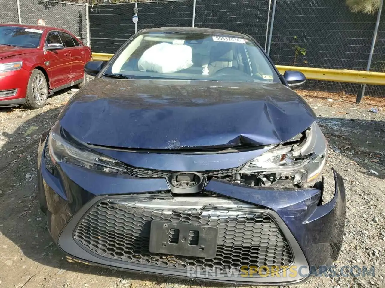 5 Photograph of a damaged car JTDEPMAE8MJ174370 TOYOTA COROLLA 2021
