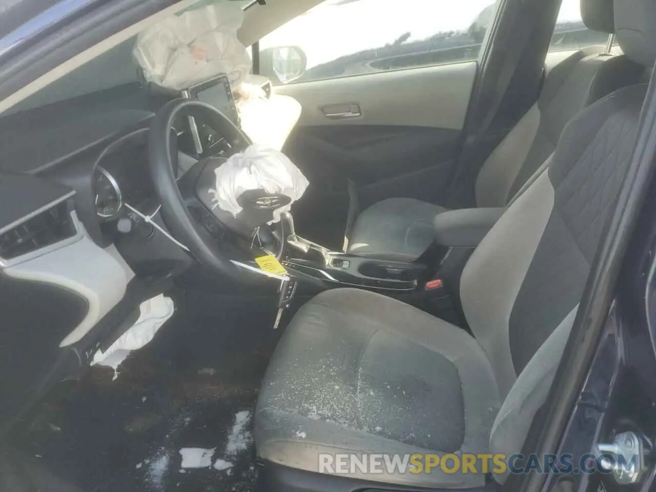 7 Photograph of a damaged car JTDEPMAE8MJ174370 TOYOTA COROLLA 2021