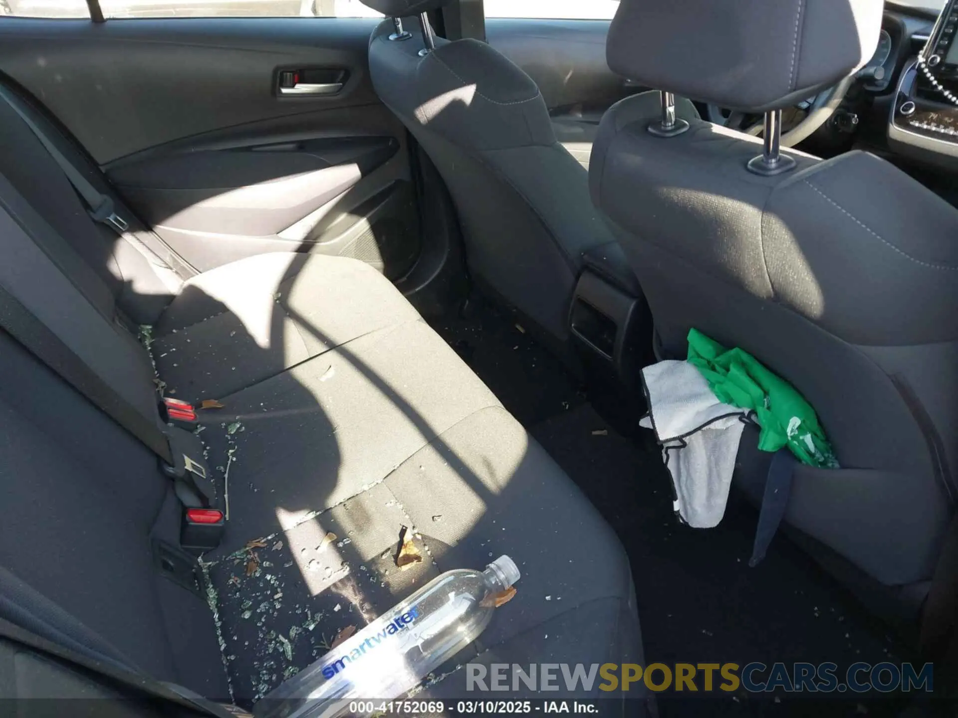 8 Photograph of a damaged car JTDEPMAE8MJ186082 TOYOTA COROLLA 2021