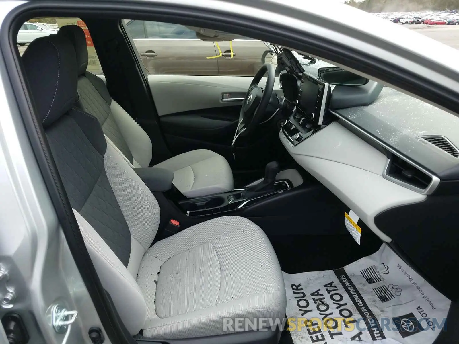 5 Photograph of a damaged car JTDEPMAE9MJ124870 TOYOTA COROLLA 2021