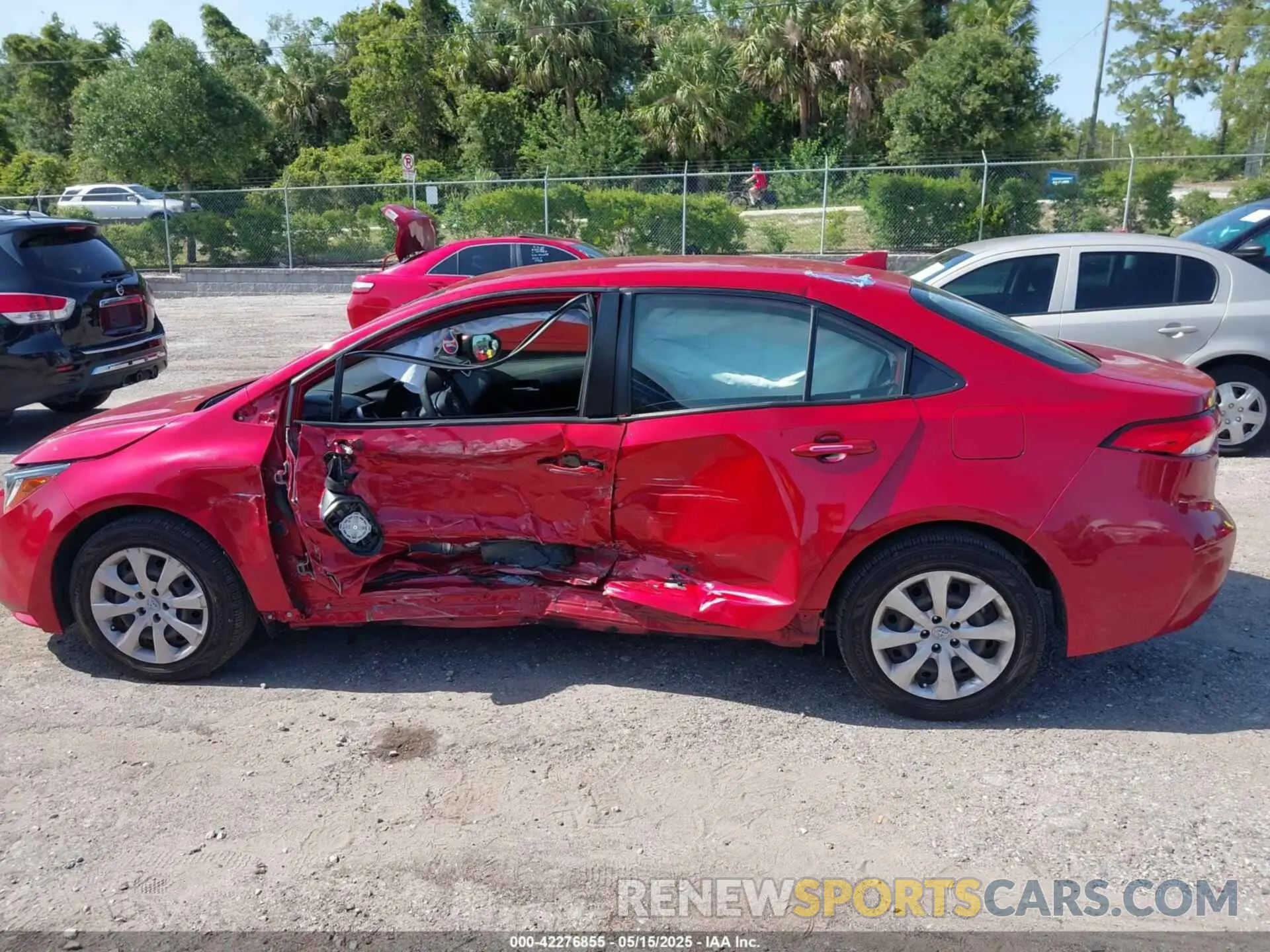 14 Photograph of a damaged car JTDEPMAE9MJ130989 TOYOTA COROLLA 2021