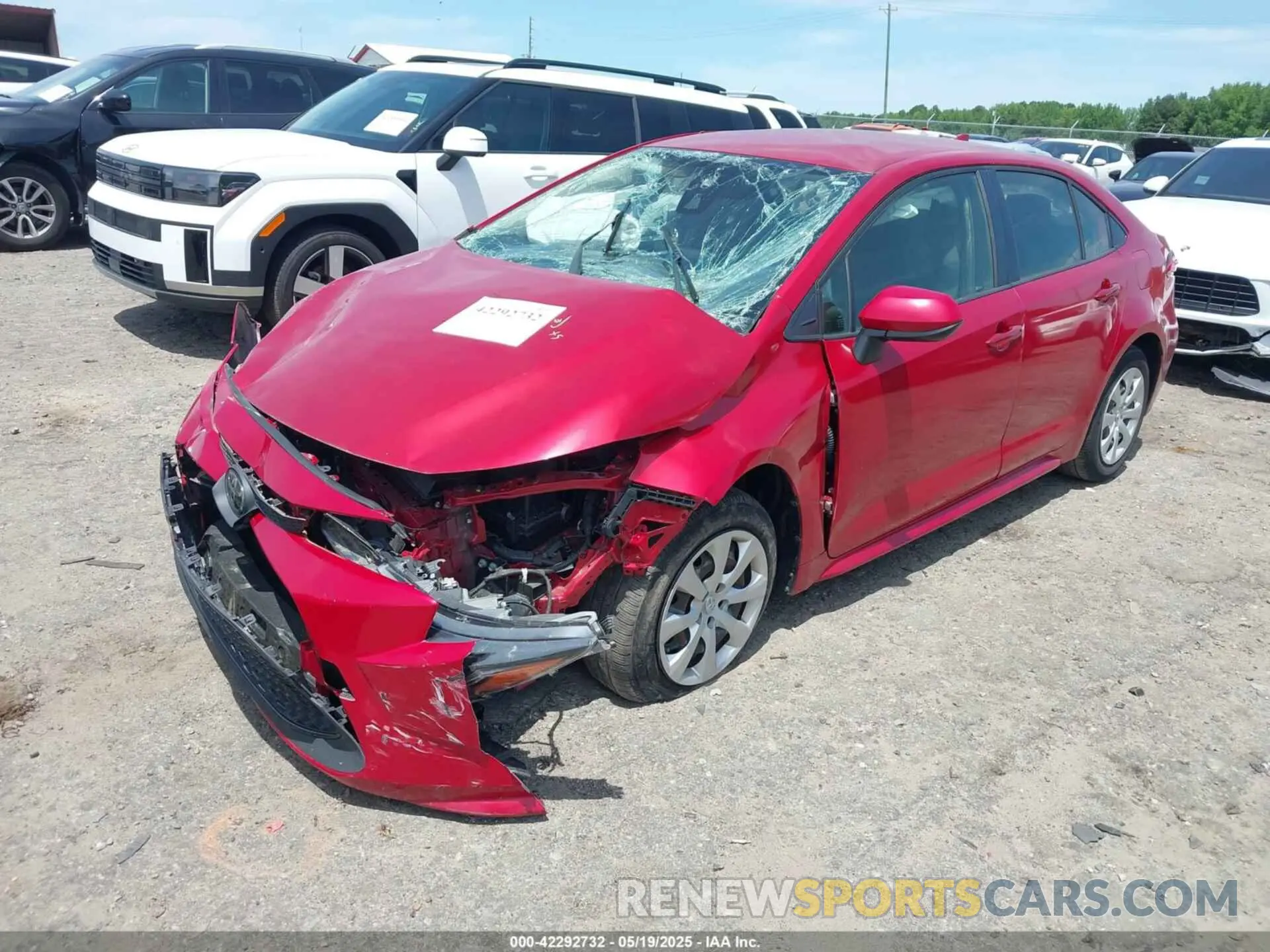2 Фотография поврежденного автомобиля JTDEPMAE9MJ136002 TOYOTA COROLLA 2021