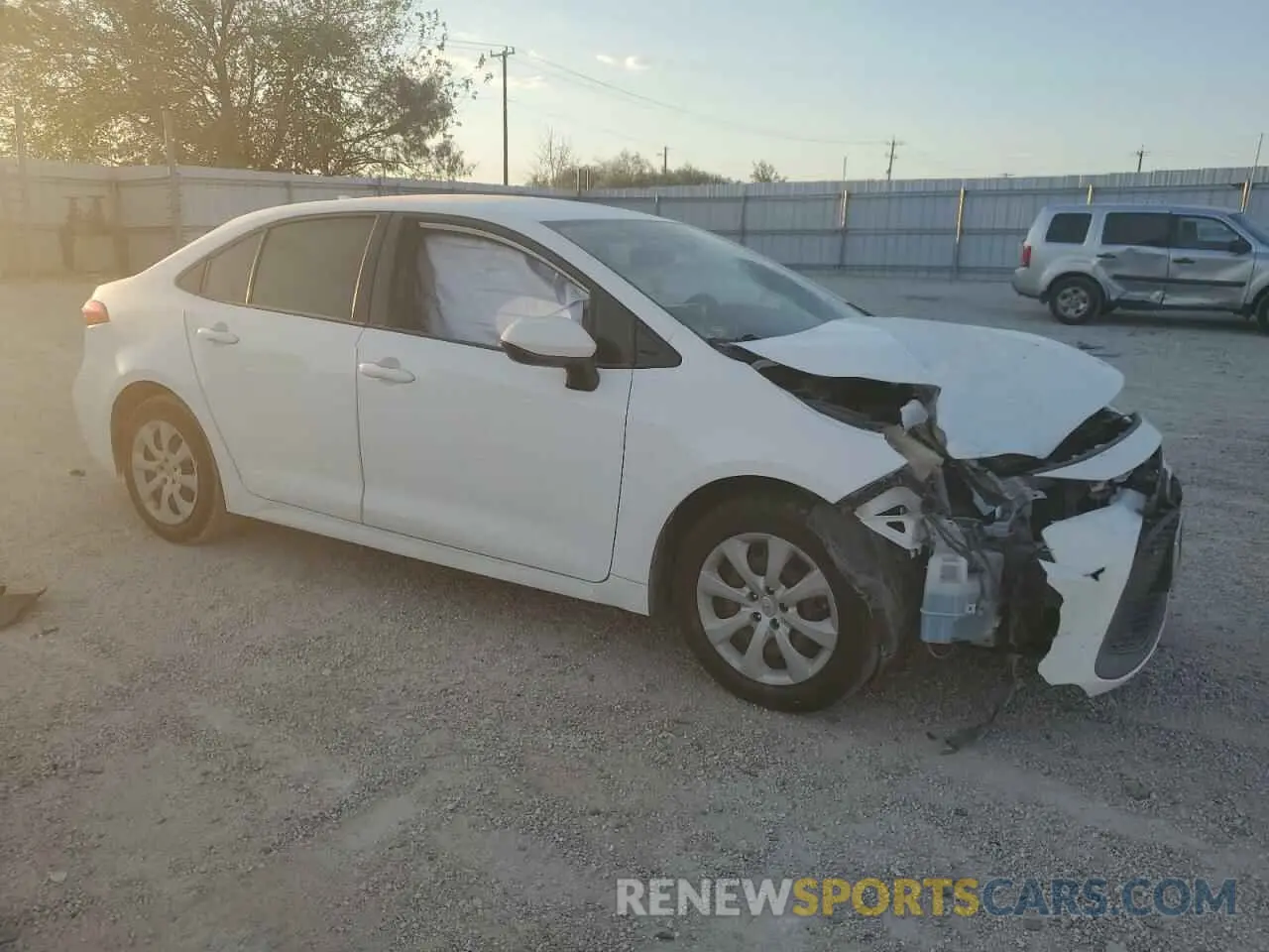 4 Photograph of a damaged car JTDEPMAE9MJ188309 TOYOTA COROLLA 2021