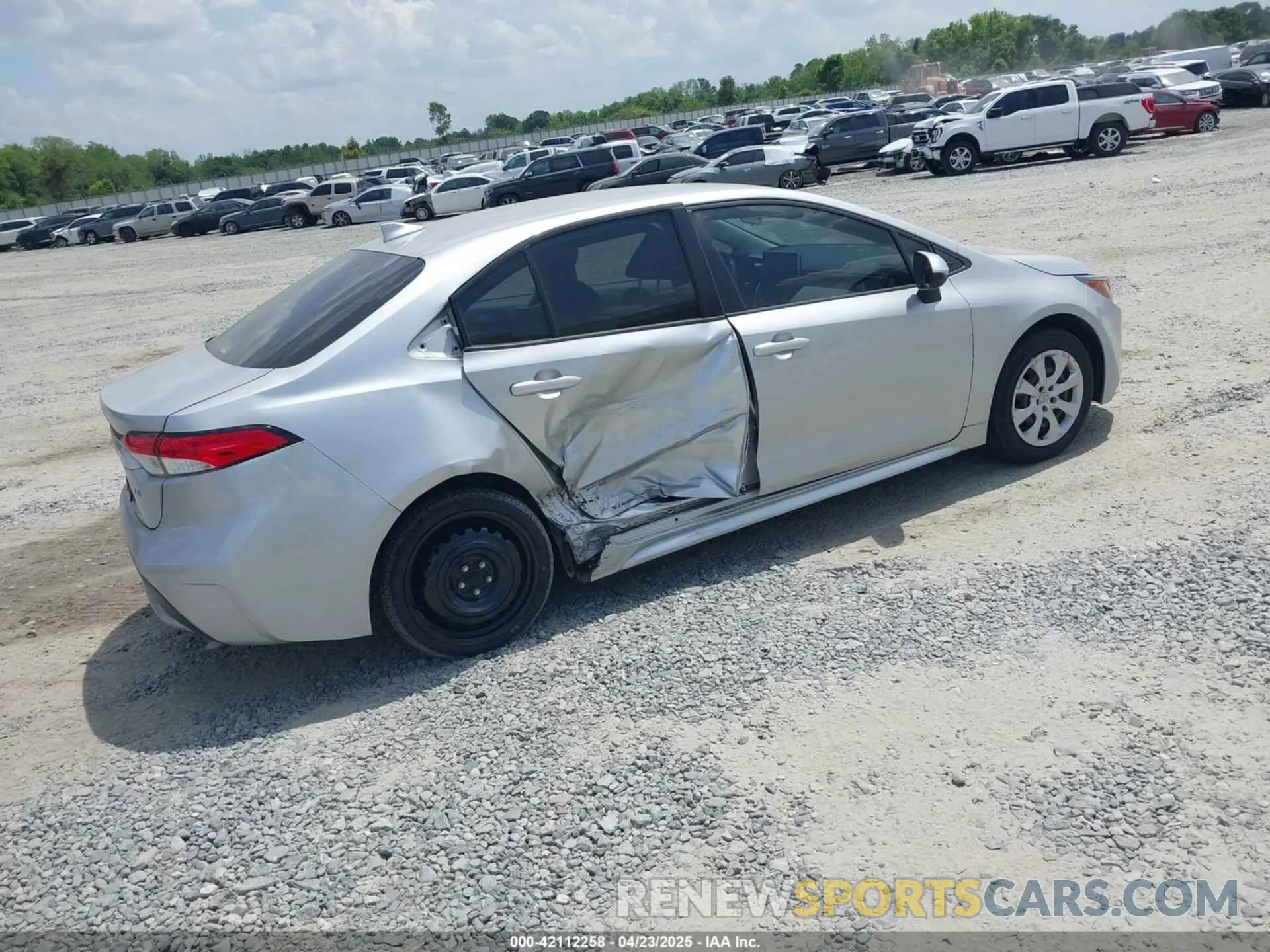 4 Фотография поврежденного автомобиля JTDEPMAEXMJ137160 TOYOTA COROLLA 2021