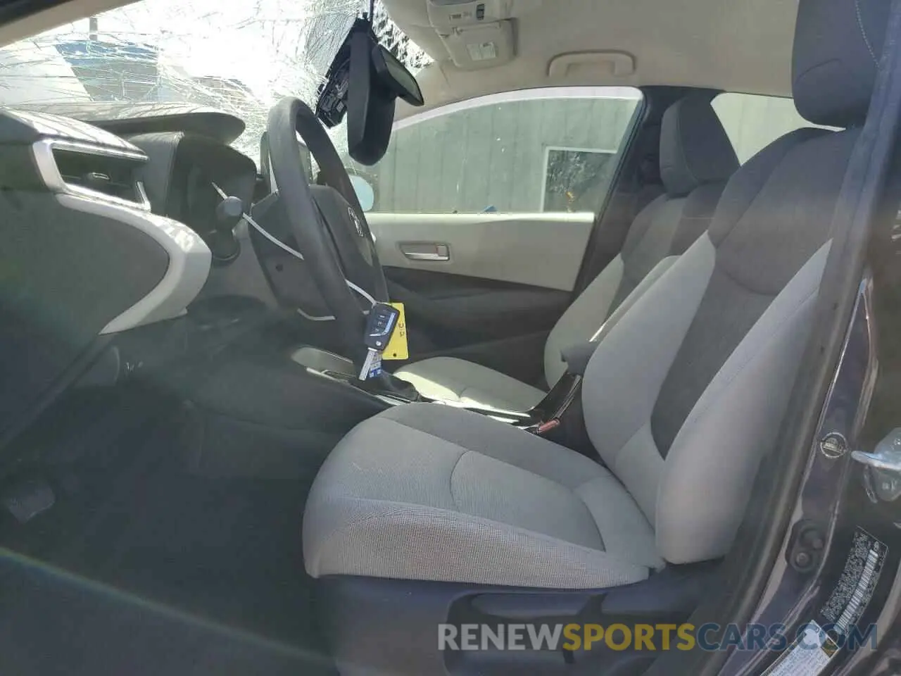7 Photograph of a damaged car JTDEPMAEXMJ149003 TOYOTA COROLLA 2021