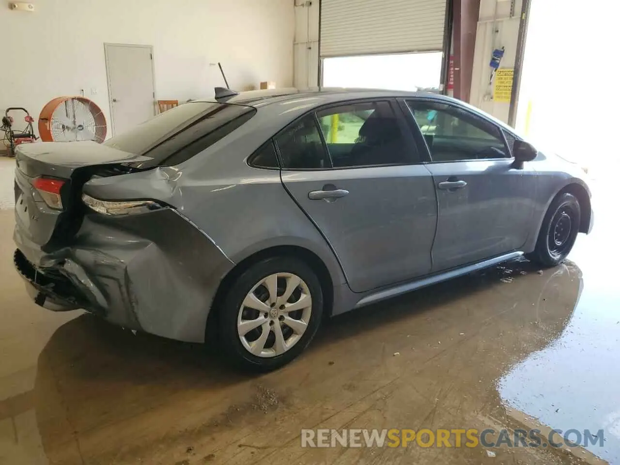 3 Фотография поврежденного автомобиля JTDEPMAEXMJ153603 TOYOTA COROLLA 2021