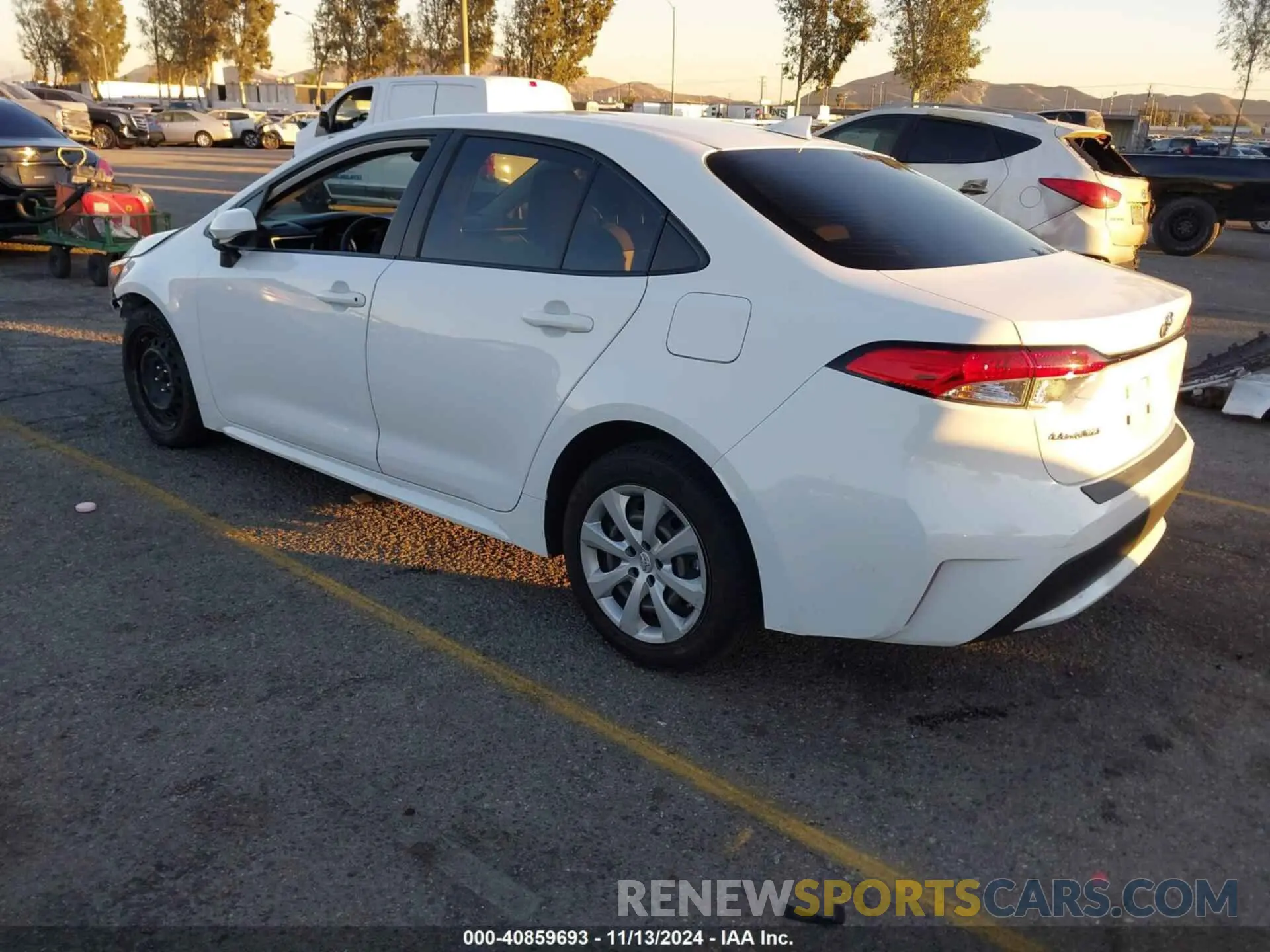 3 Фотография поврежденного автомобиля JTDEPMAEXMJ168554 TOYOTA COROLLA 2021