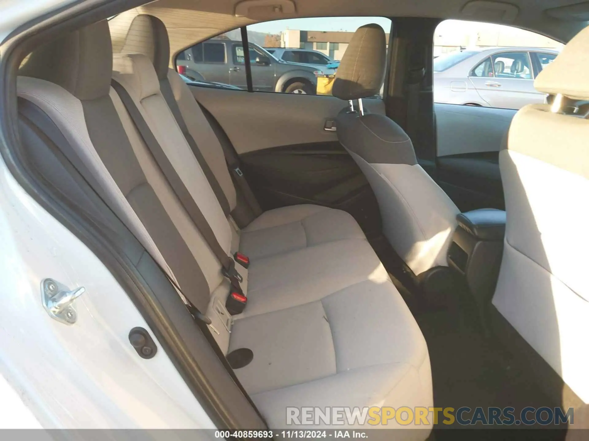 8 Фотография поврежденного автомобиля JTDEPMAEXMJ168554 TOYOTA COROLLA 2021