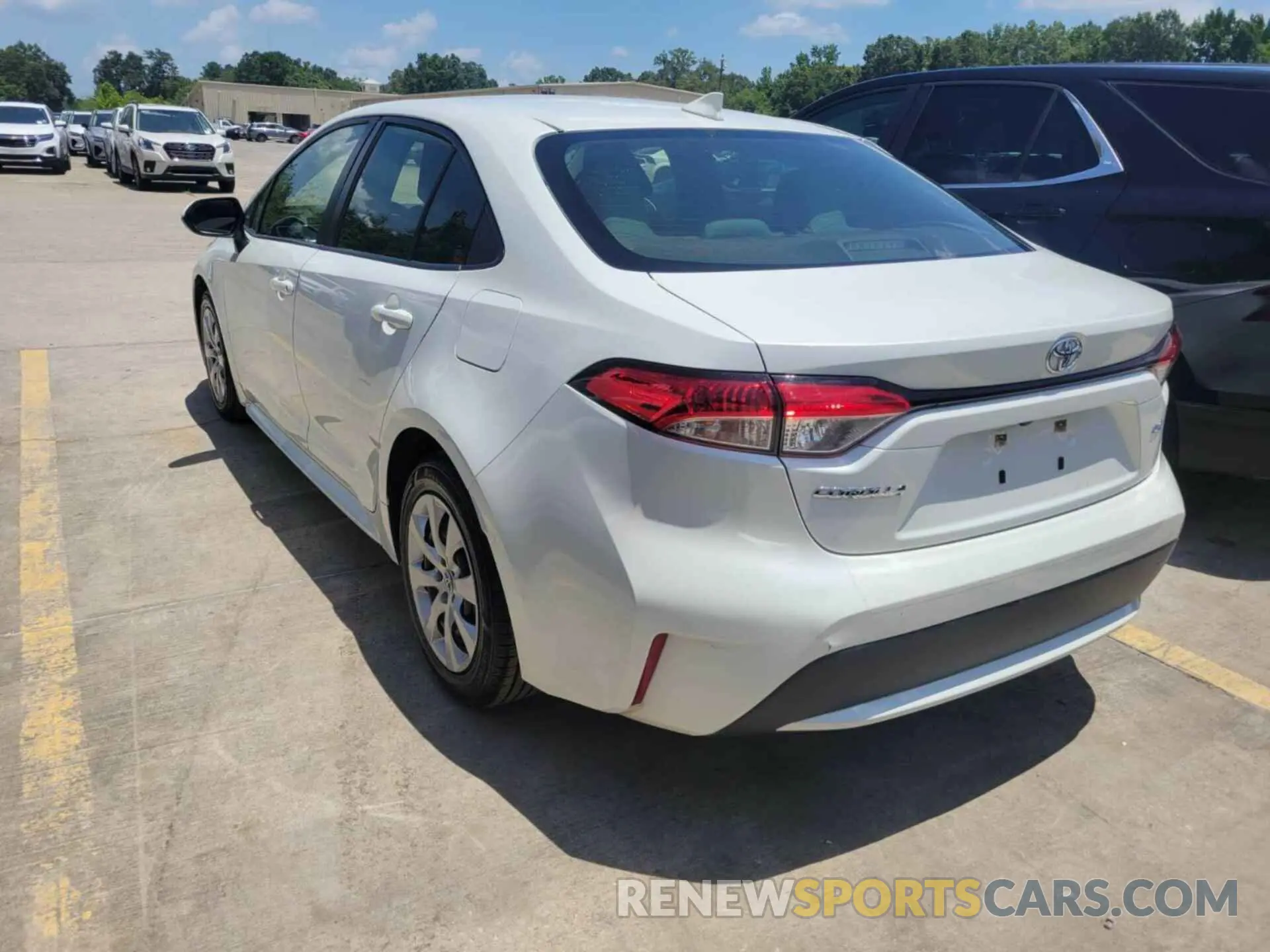 25 Photograph of a damaged car JTDEPMAEXMJ189047 TOYOTA COROLLA 2021