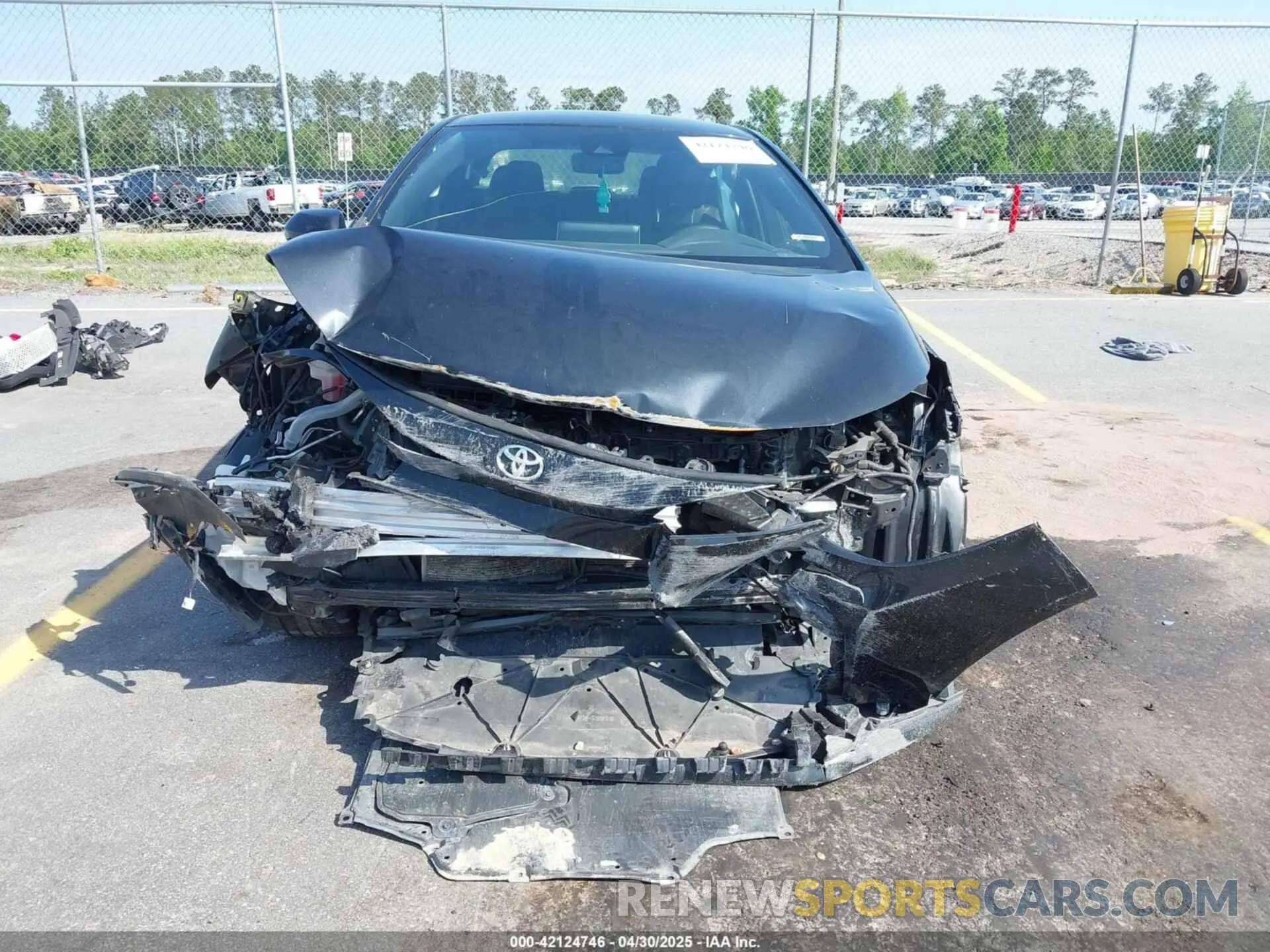 12 Photograph of a damaged car JTDS4MCE2MJ057442 TOYOTA COROLLA 2021