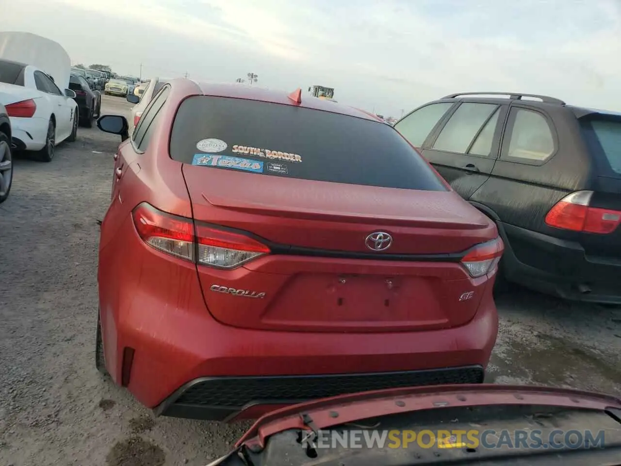6 Photograph of a damaged car JTDS4MCE3MJ055988 TOYOTA COROLLA 2021