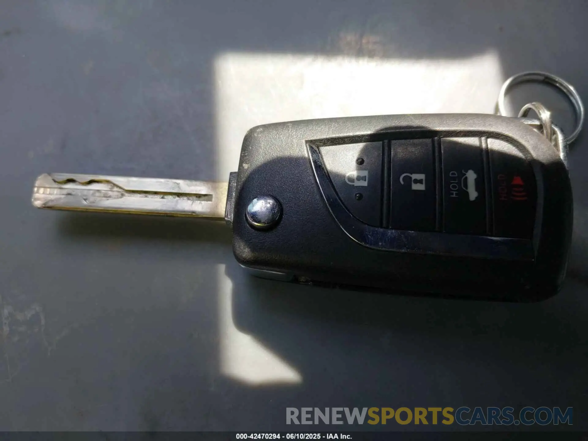 11 Photograph of a damaged car JTDS4MCE4MJ072184 TOYOTA COROLLA 2021