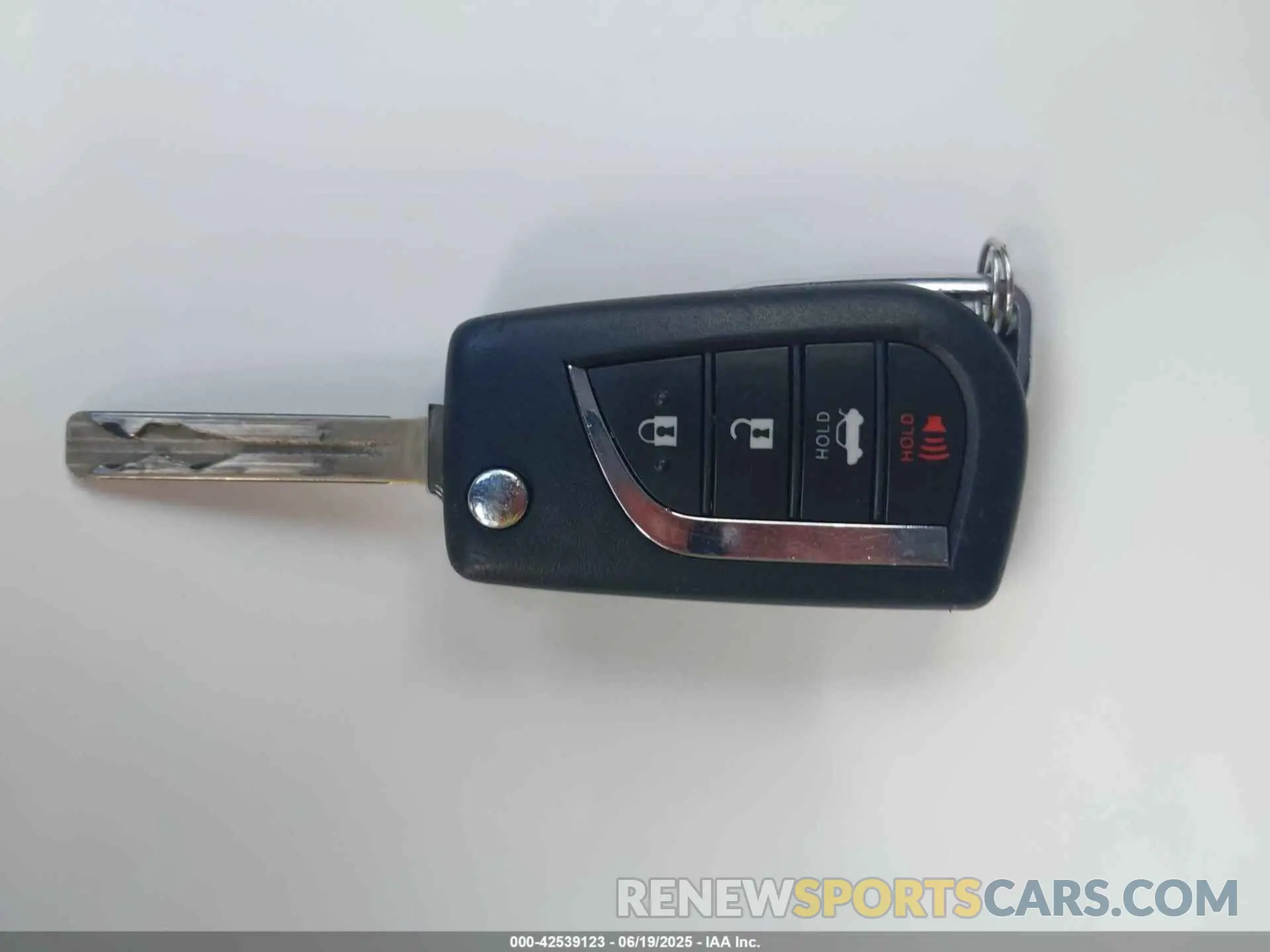 11 Фотография поврежденного автомобиля JTDS4MCE9MJ056840 TOYOTA COROLLA 2021