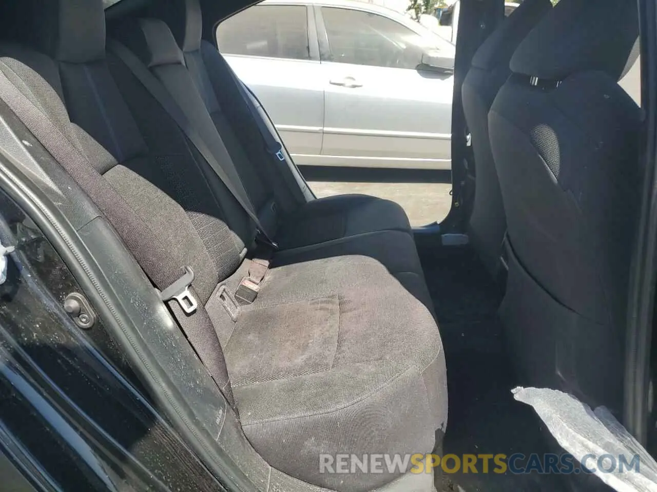 10 Photograph of a damaged car JTDS4MCE9MJ065697 TOYOTA COROLLA 2021