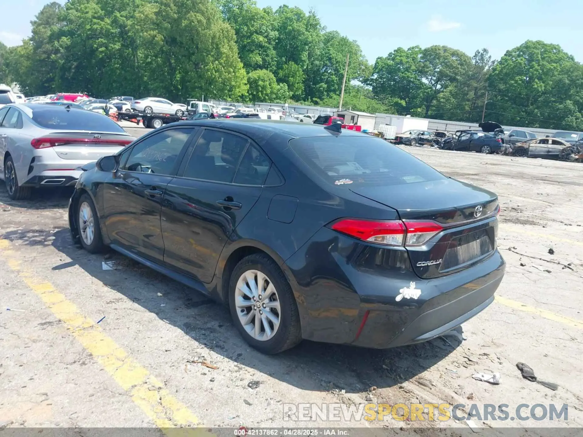 3 Photograph of a damaged car JTDVPMAE0MJ121646 TOYOTA COROLLA 2021