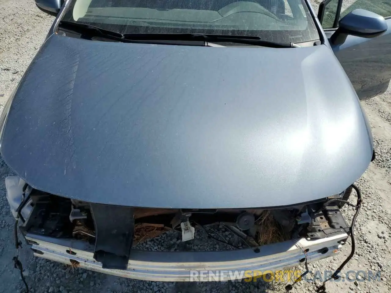 11 Photograph of a damaged car JTDVPMAE0MJ121985 TOYOTA COROLLA 2021