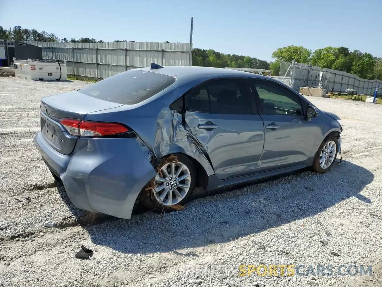 3 Photograph of a damaged car JTDVPMAE0MJ121985 TOYOTA COROLLA 2021
