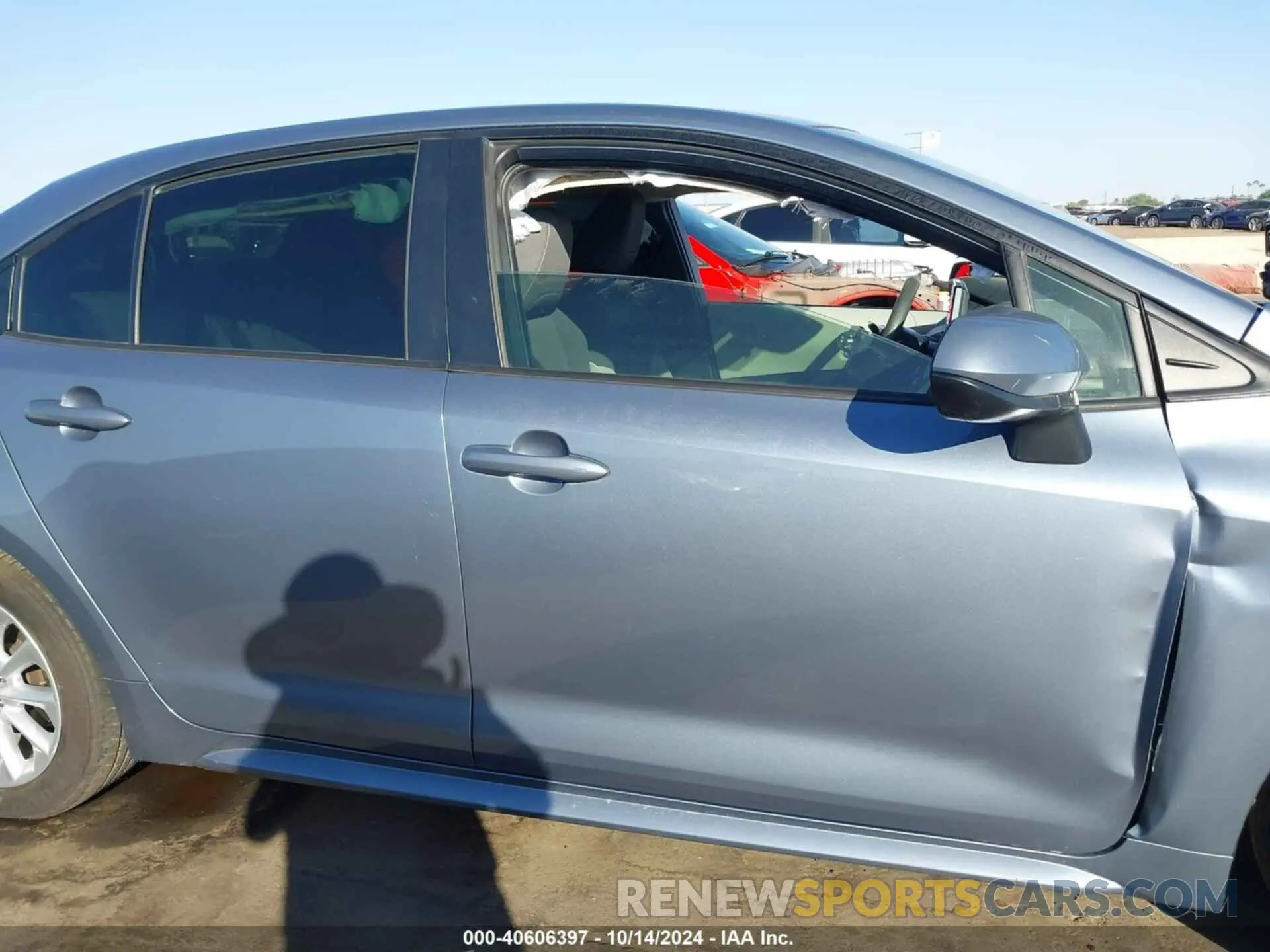 12 Photograph of a damaged car JTDVPMAE0MJ164996 TOYOTA COROLLA 2021