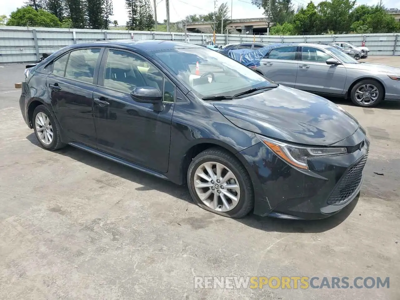 4 Фотография поврежденного автомобиля JTDVPMAE2MJ129408 TOYOTA COROLLA 2021