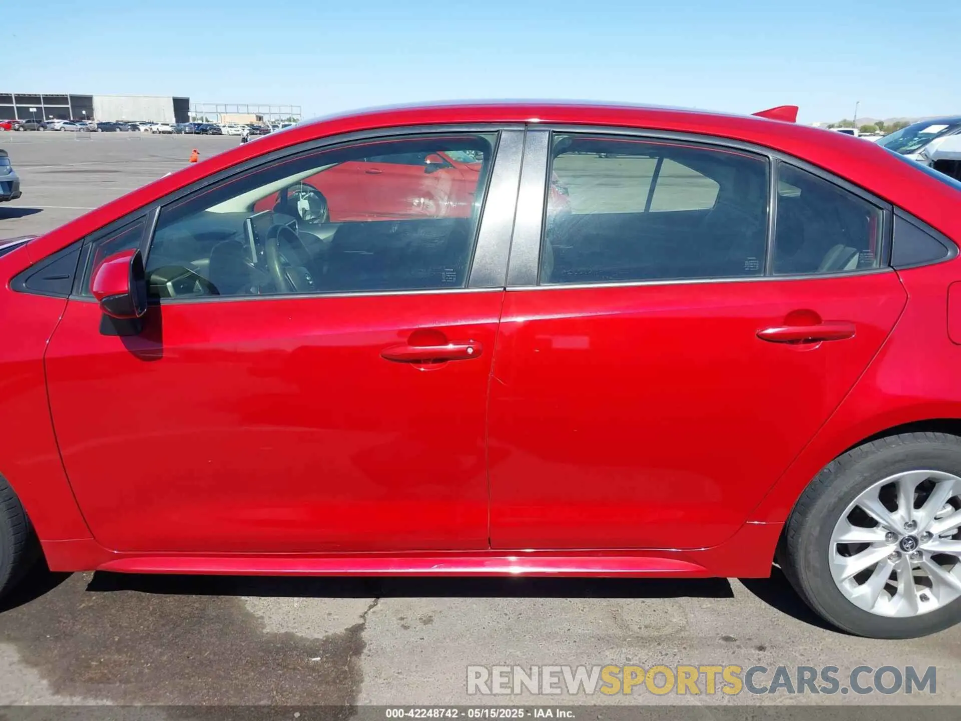15 Photograph of a damaged car JTDVPMAE2MJ165339 TOYOTA COROLLA 2021