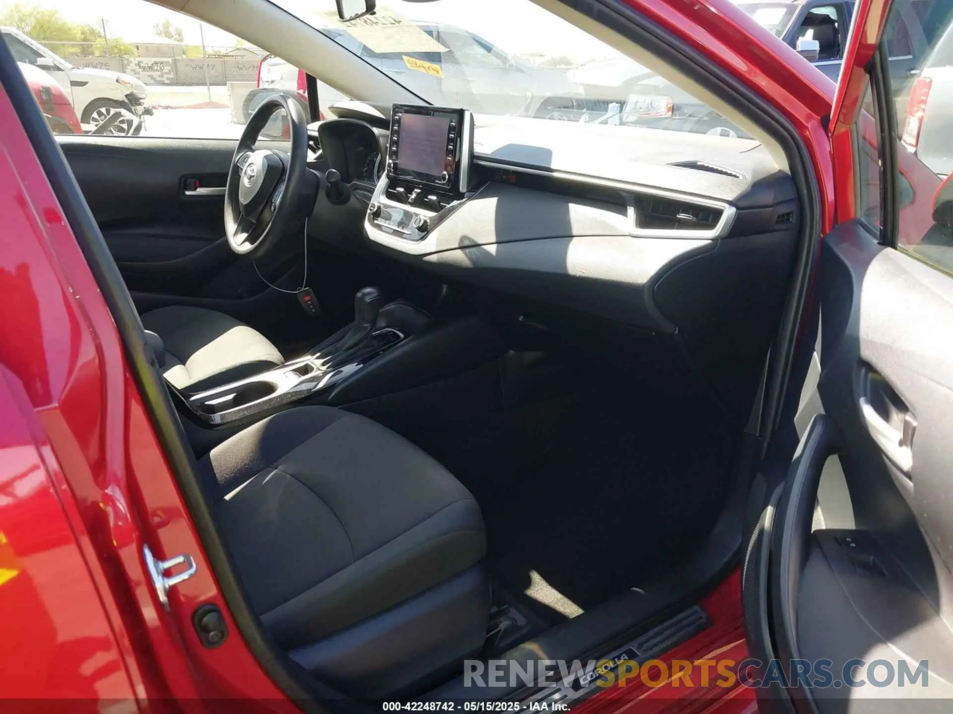 5 Photograph of a damaged car JTDVPMAE2MJ165339 TOYOTA COROLLA 2021