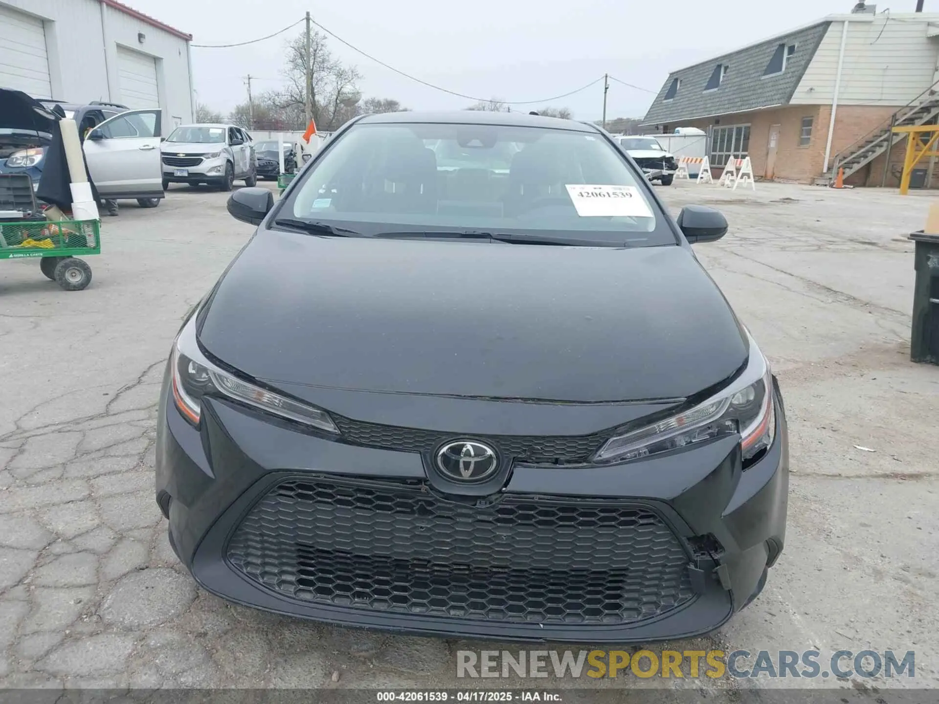 12 Фотография поврежденного автомобиля JTDVPMAE3MJ128297 TOYOTA COROLLA 2021