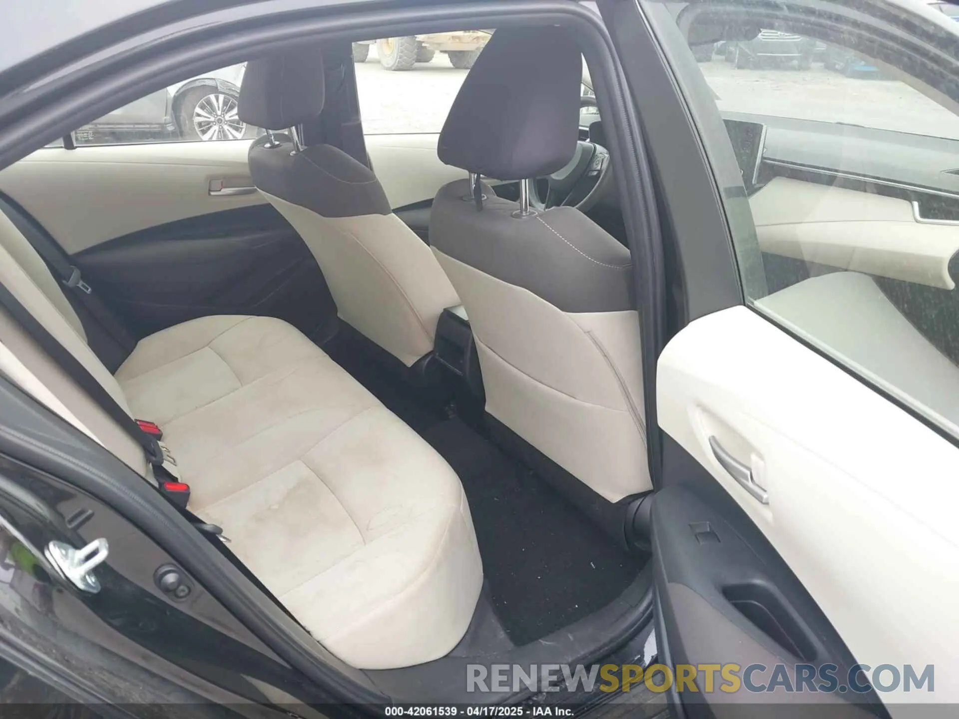 8 Фотография поврежденного автомобиля JTDVPMAE3MJ128297 TOYOTA COROLLA 2021