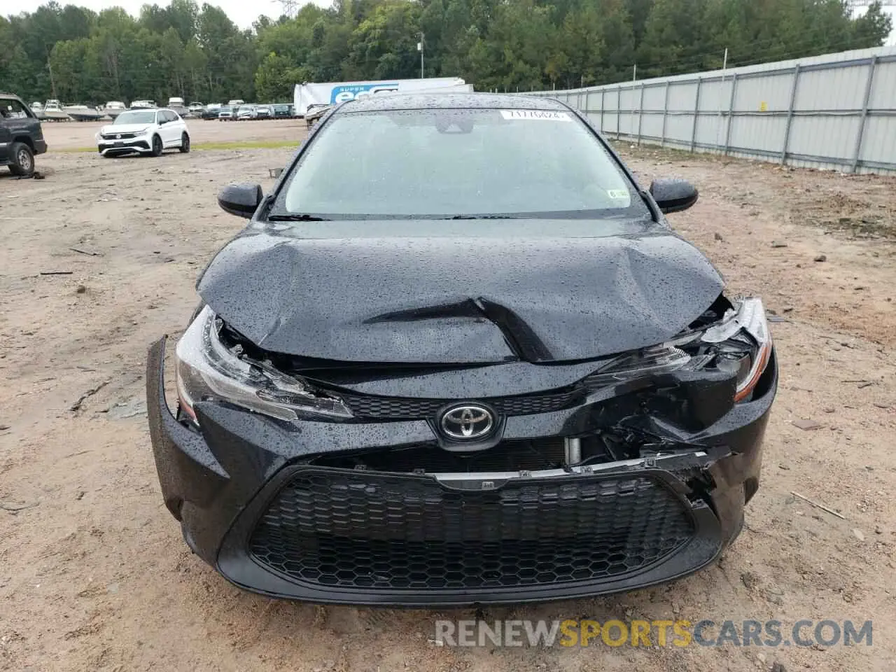 5 Photograph of a damaged car JTDVPMAE3MJ132723 TOYOTA COROLLA 2021