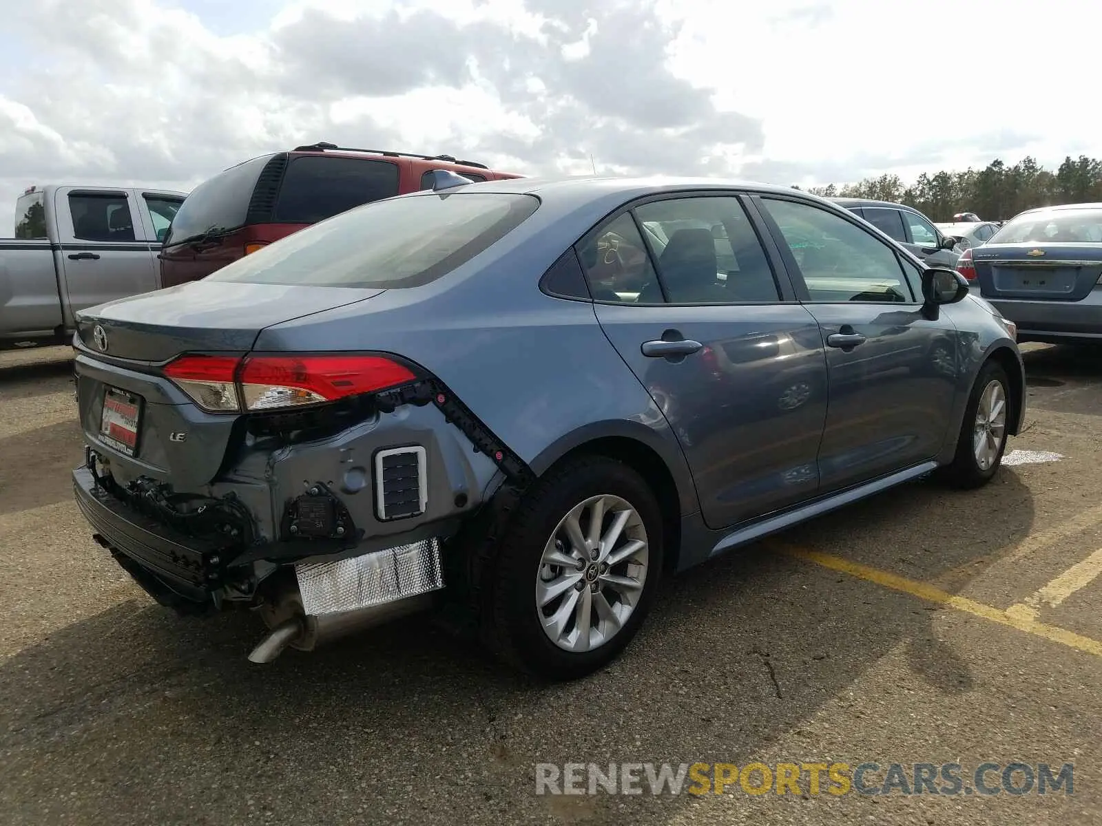 4 Photograph of a damaged car JTDVPMAE4MJ162801 TOYOTA COROLLA 2021