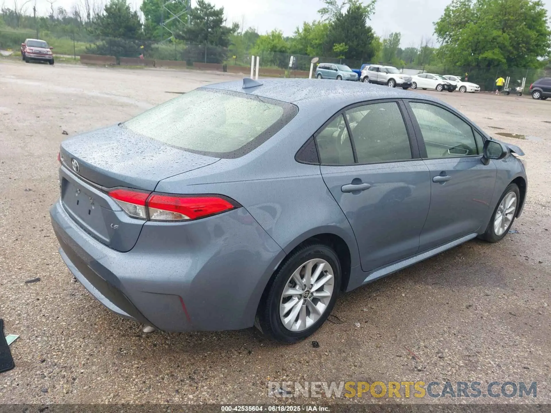 4 Фотография поврежденного автомобиля JTDVPMAE5MJ165268 TOYOTA COROLLA 2021