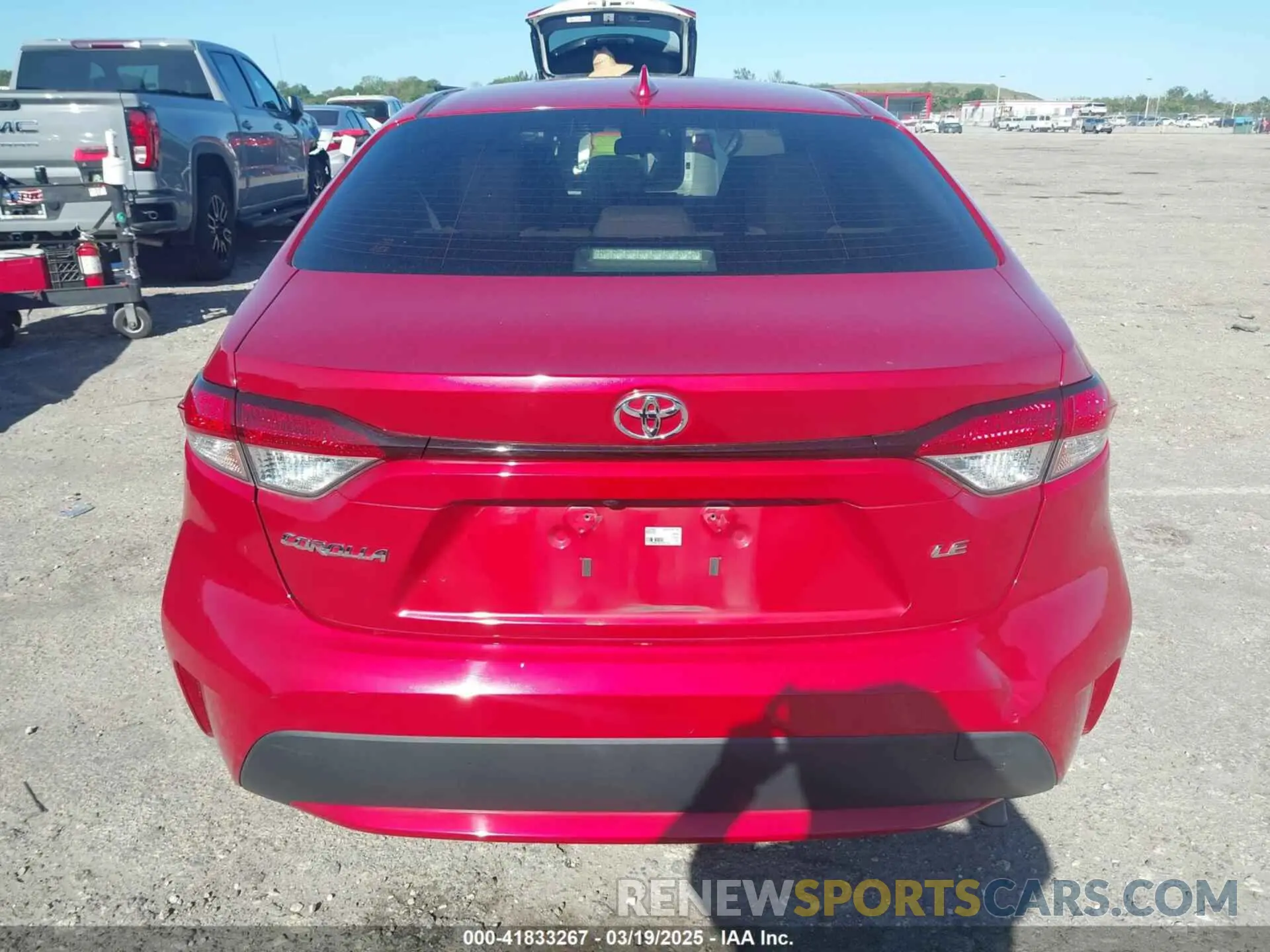 16 Photograph of a damaged car JTDVPMAE7MJ145782 TOYOTA COROLLA 2021