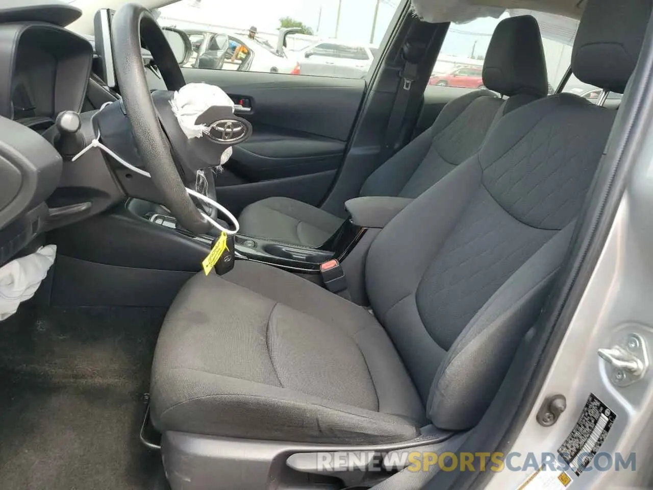7 Photograph of a damaged car JTDVPMAE9MJ161269 TOYOTA COROLLA 2021