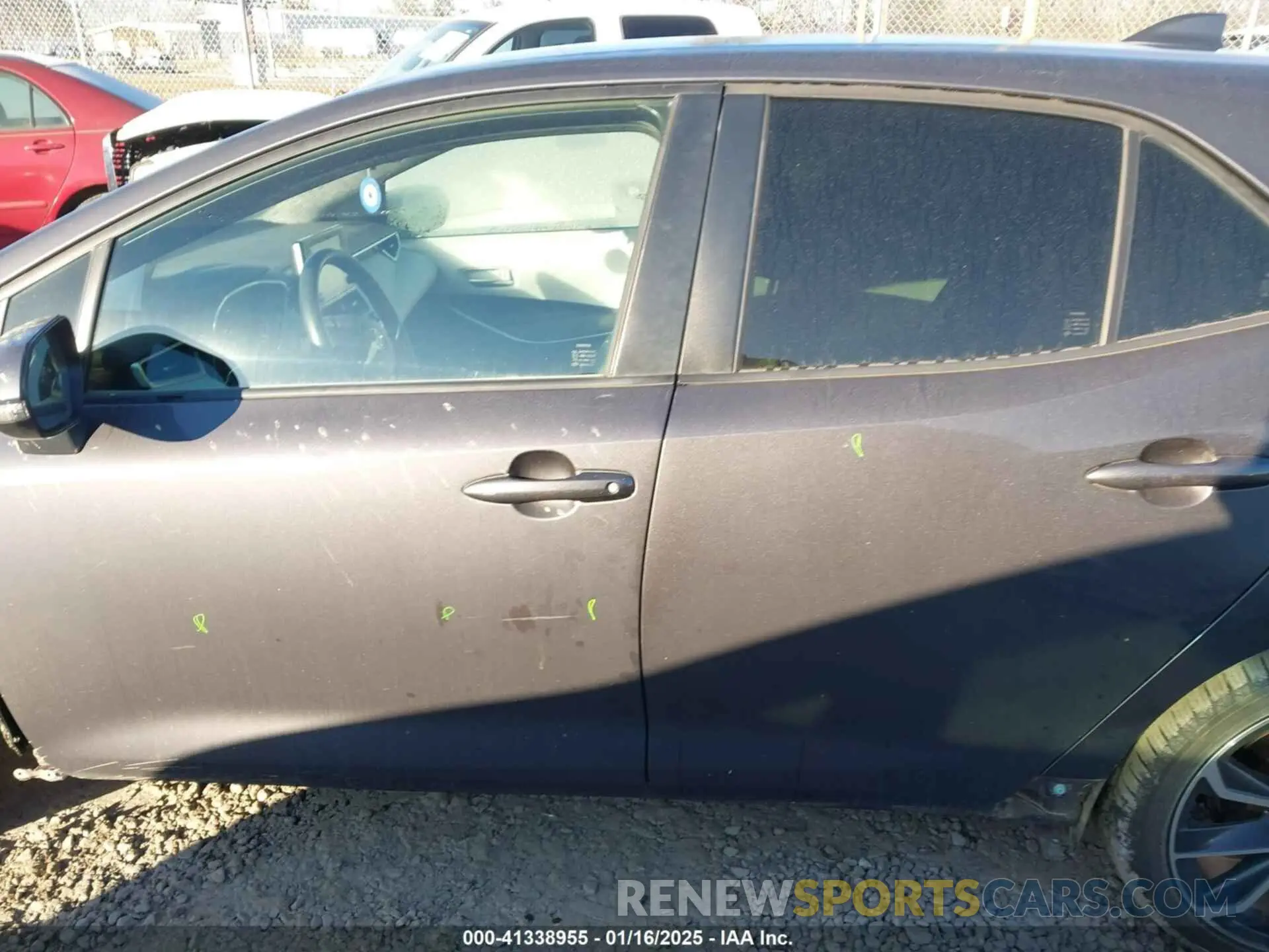 15 Photograph of a damaged car JTNA4MBE2M3140995 TOYOTA COROLLA 2021