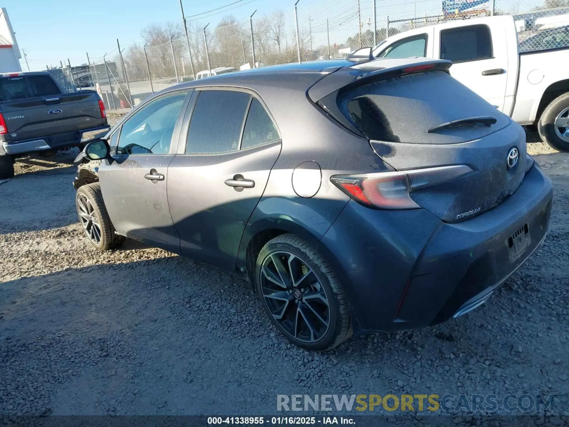 3 Photograph of a damaged car JTNA4MBE2M3140995 TOYOTA COROLLA 2021