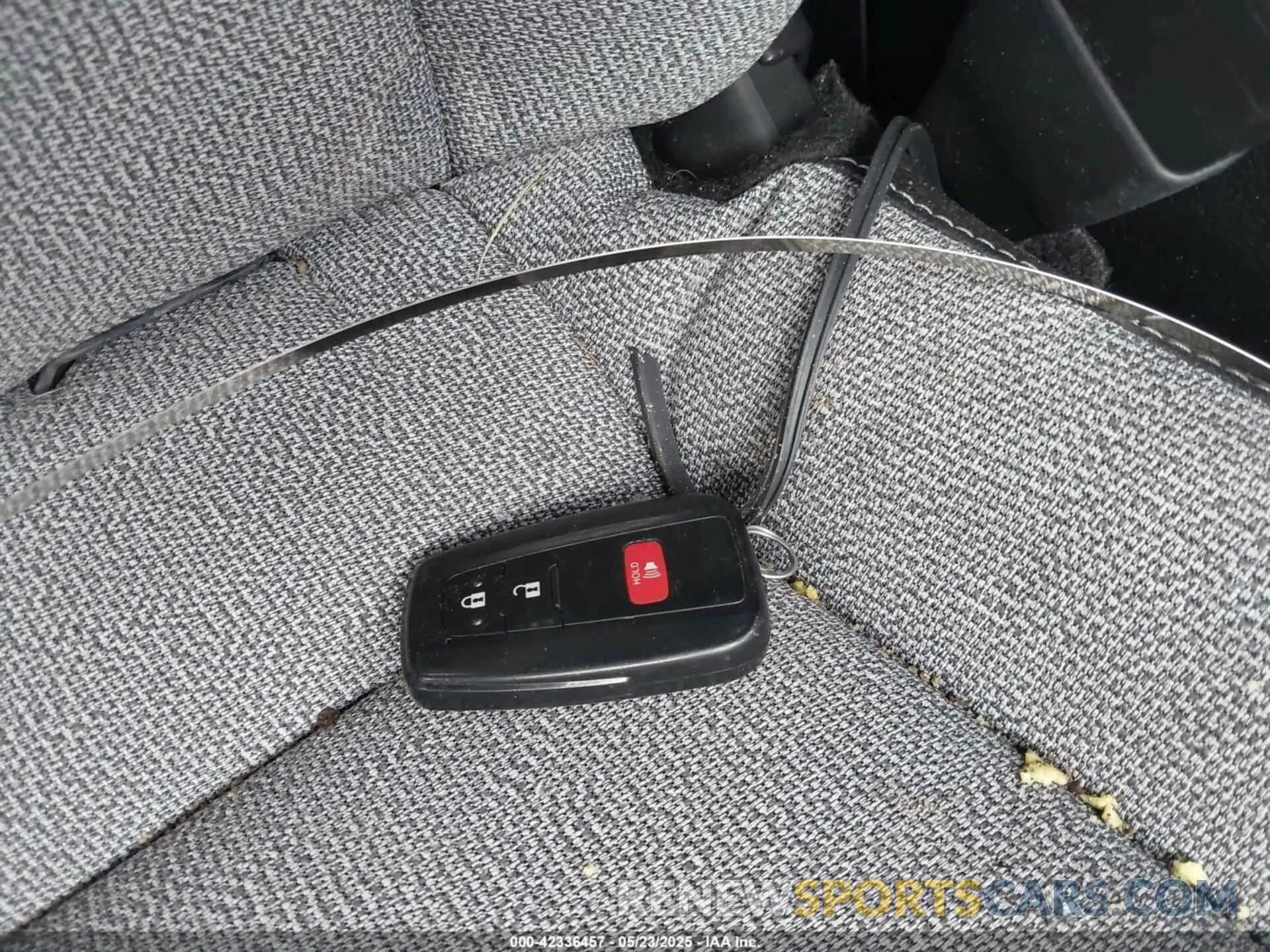 11 Photograph of a damaged car JTNA4MBE9M3140914 TOYOTA COROLLA 2021