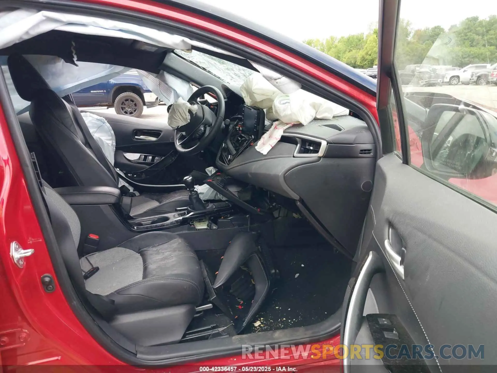 5 Photograph of a damaged car JTNA4MBE9M3140914 TOYOTA COROLLA 2021