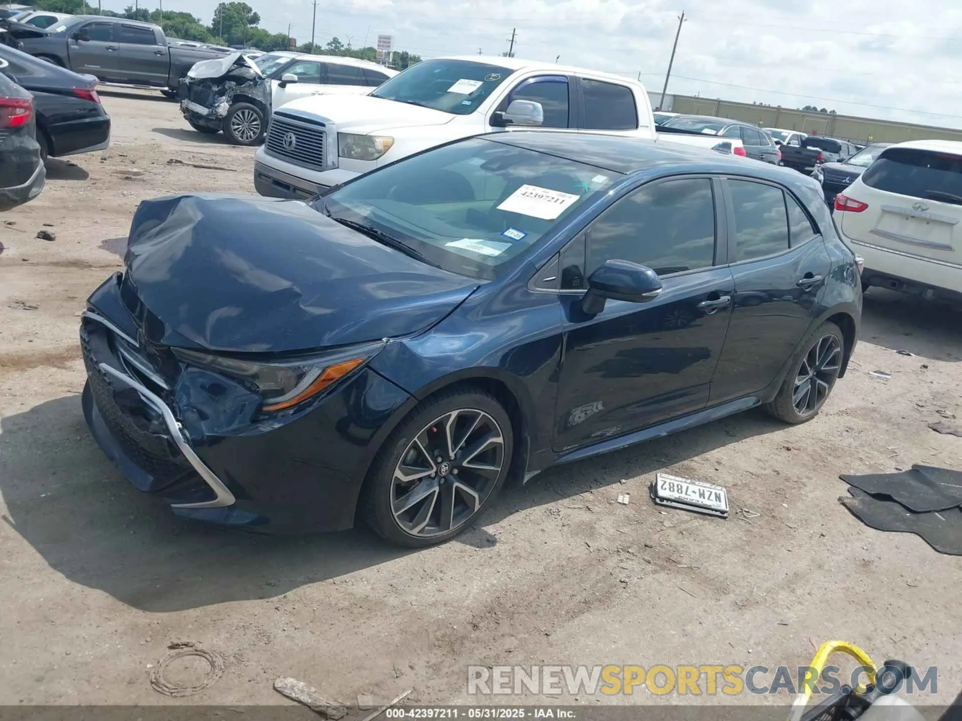 2 Photograph of a damaged car JTNC4MBE2M3114230 TOYOTA COROLLA 2021