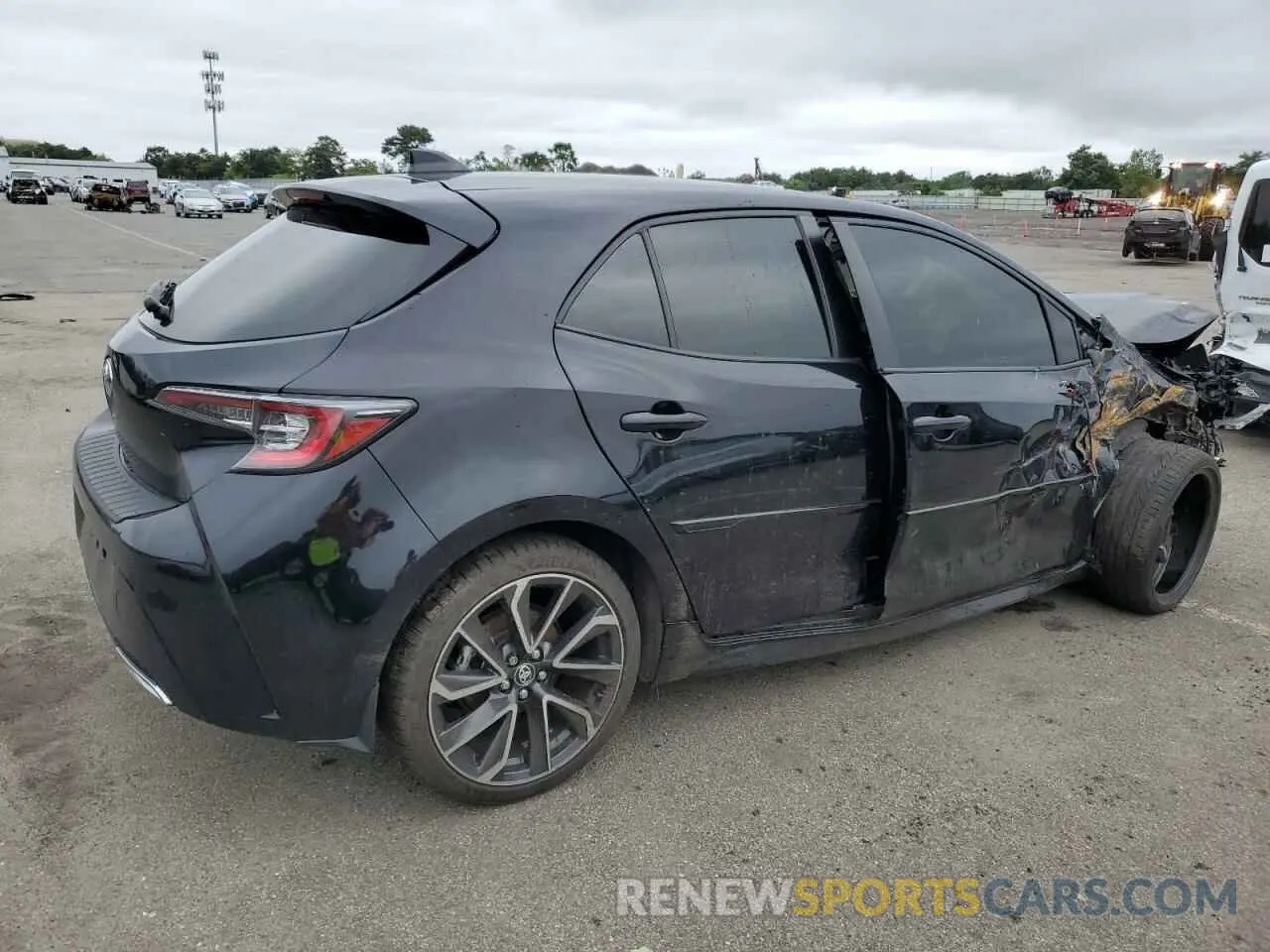 3 Фотография поврежденного автомобиля JTNC4MBE5M3133676 TOYOTA COROLLA 2021