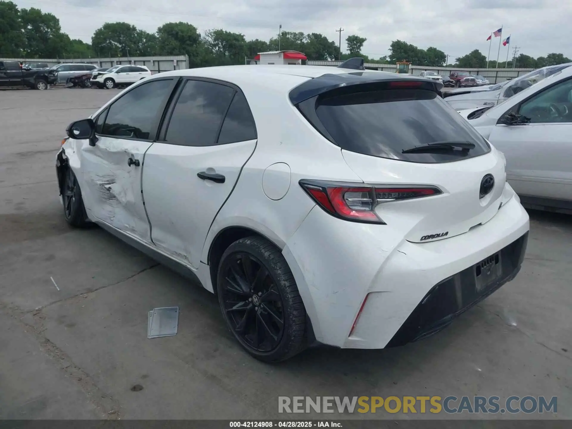 3 Фотография поврежденного автомобиля JTND4MBE0M3144654 TOYOTA COROLLA 2021