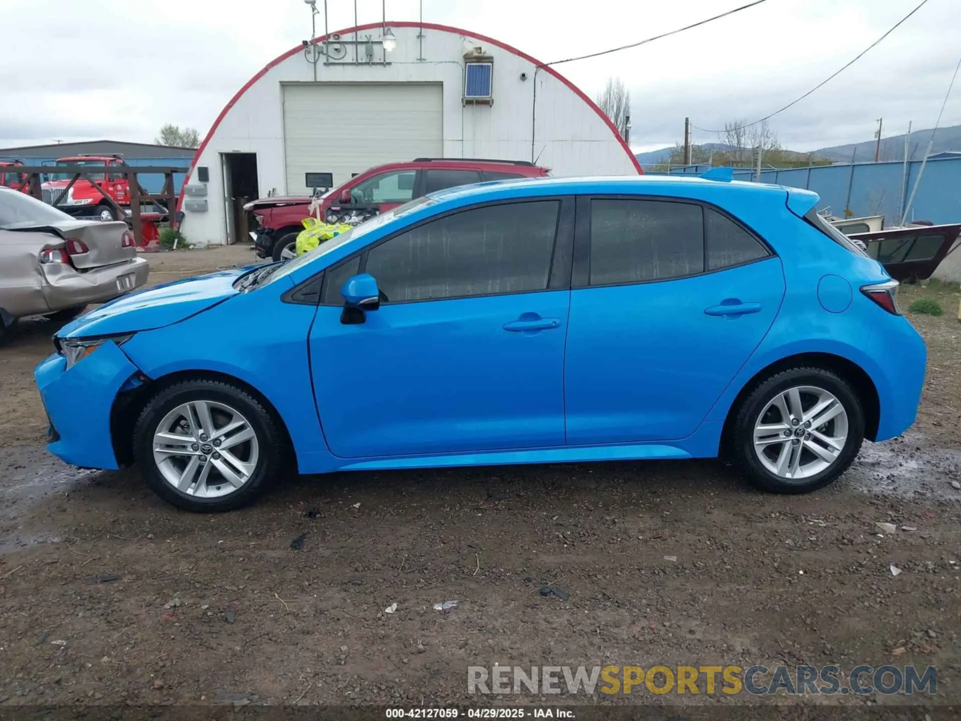 14 Photograph of a damaged car JTND4MBE4M3109843 TOYOTA COROLLA 2021