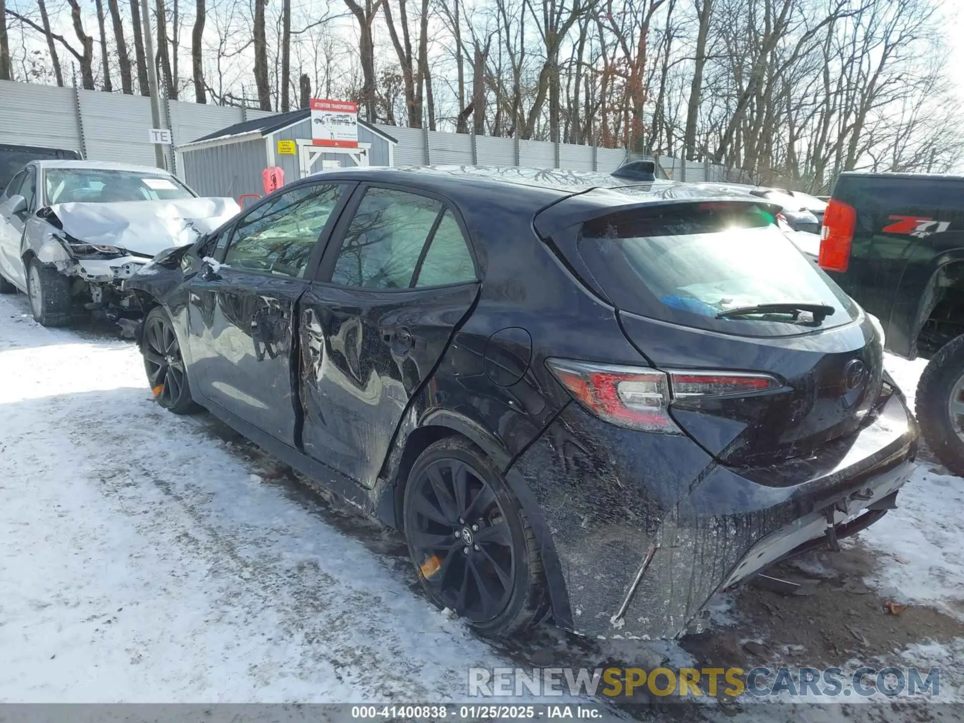 3 Photograph of a damaged car JTND4MBE4M3131678 TOYOTA COROLLA 2021