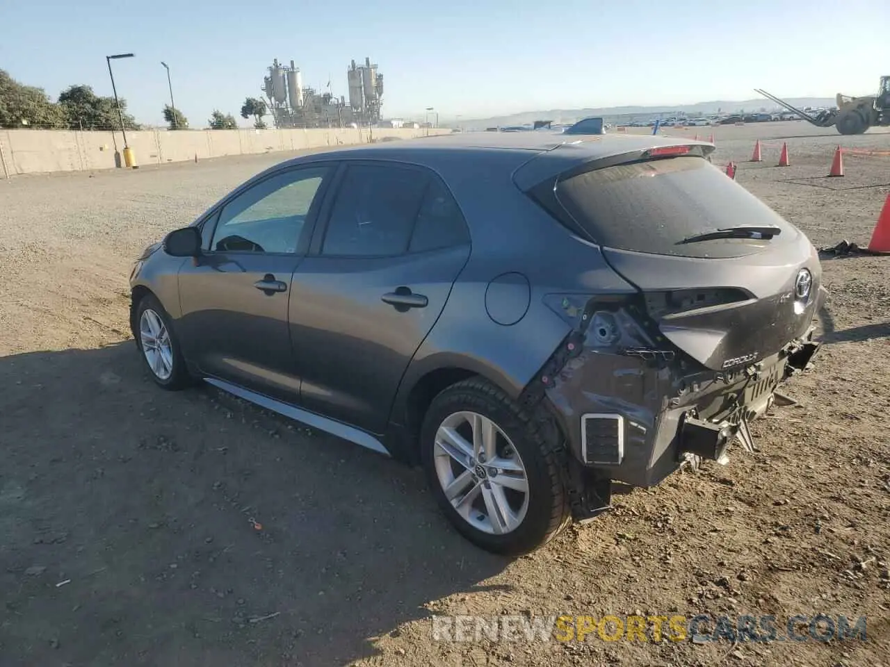 2 Photograph of a damaged car JTND4MBE4M3136623 TOYOTA COROLLA 2021