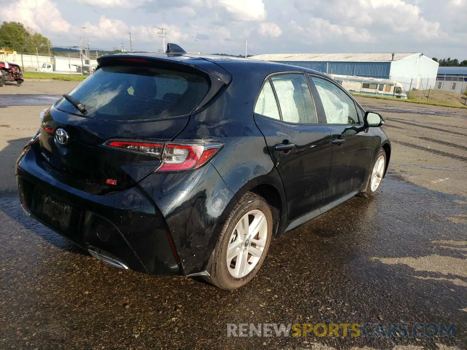 4 Photograph of a damaged car JTND4MBE5M3121662 TOYOTA COROLLA 2021
