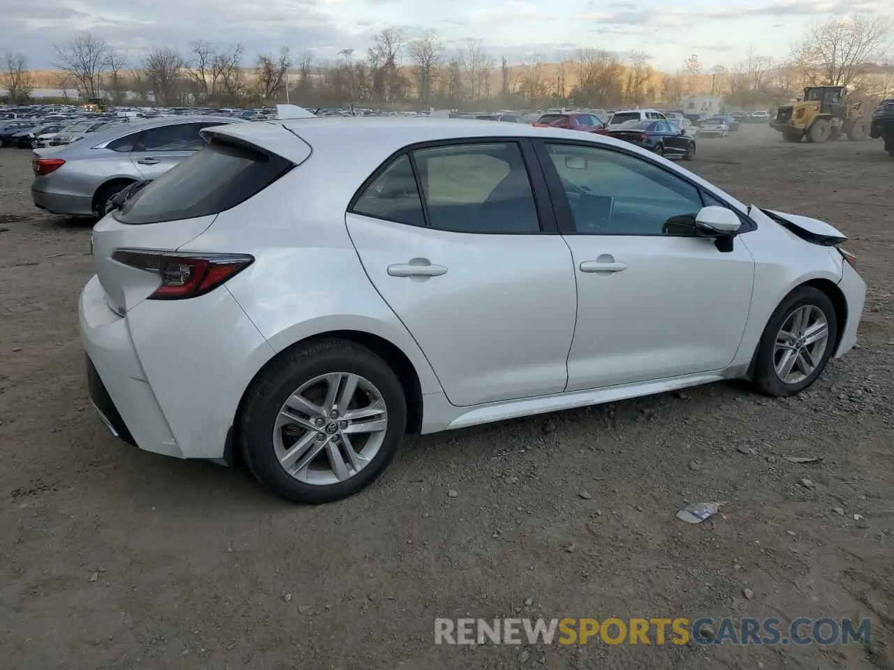 3 Photograph of a damaged car JTND4MBE5M3138073 TOYOTA COROLLA 2021