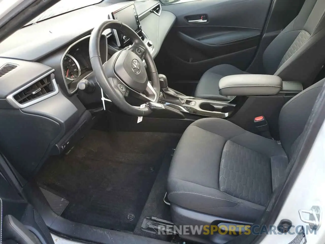 7 Photograph of a damaged car JTND4MBE5M3138073 TOYOTA COROLLA 2021