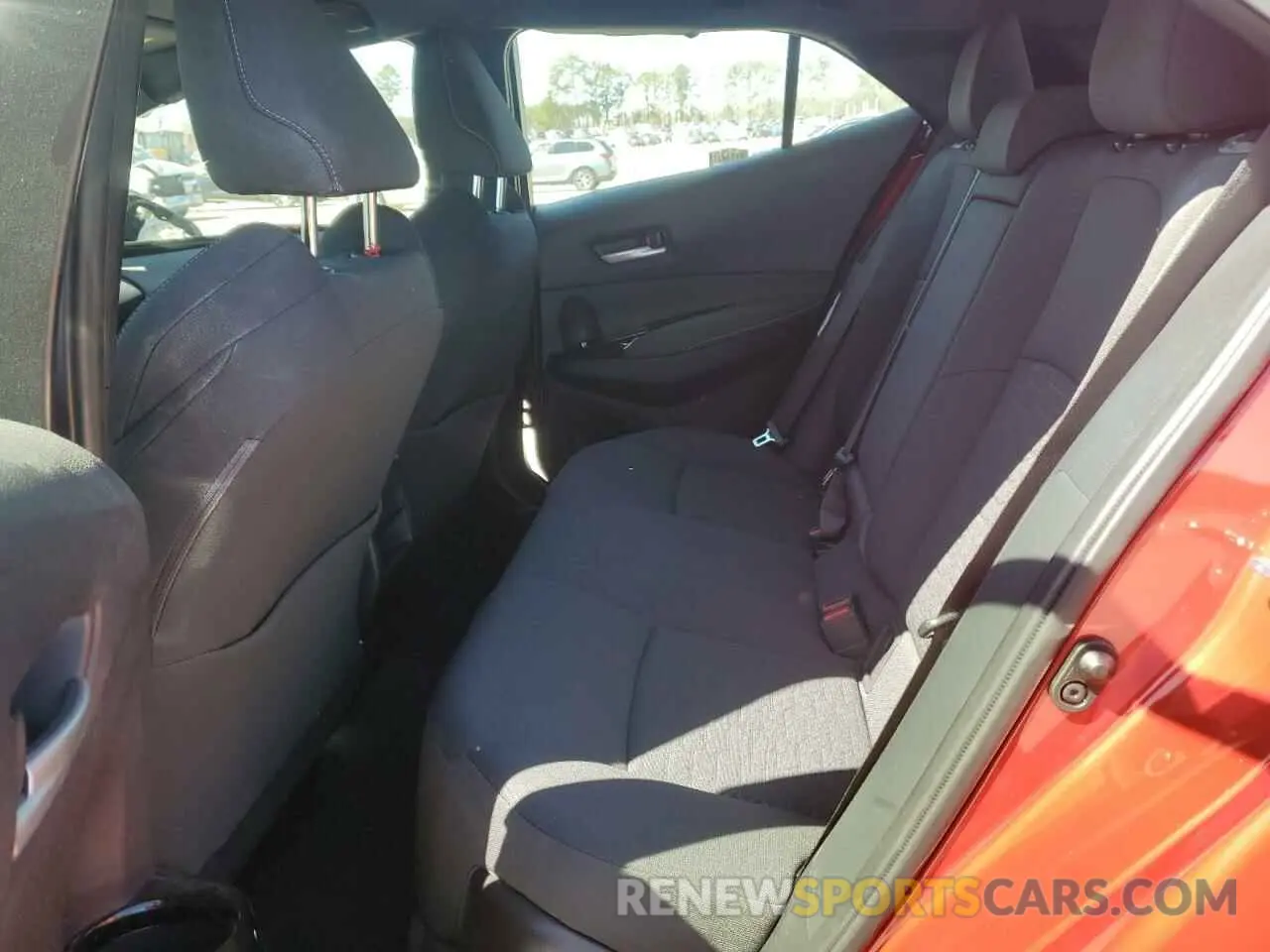11 Photograph of a damaged car JTND4MBE9M3134754 TOYOTA COROLLA 2021