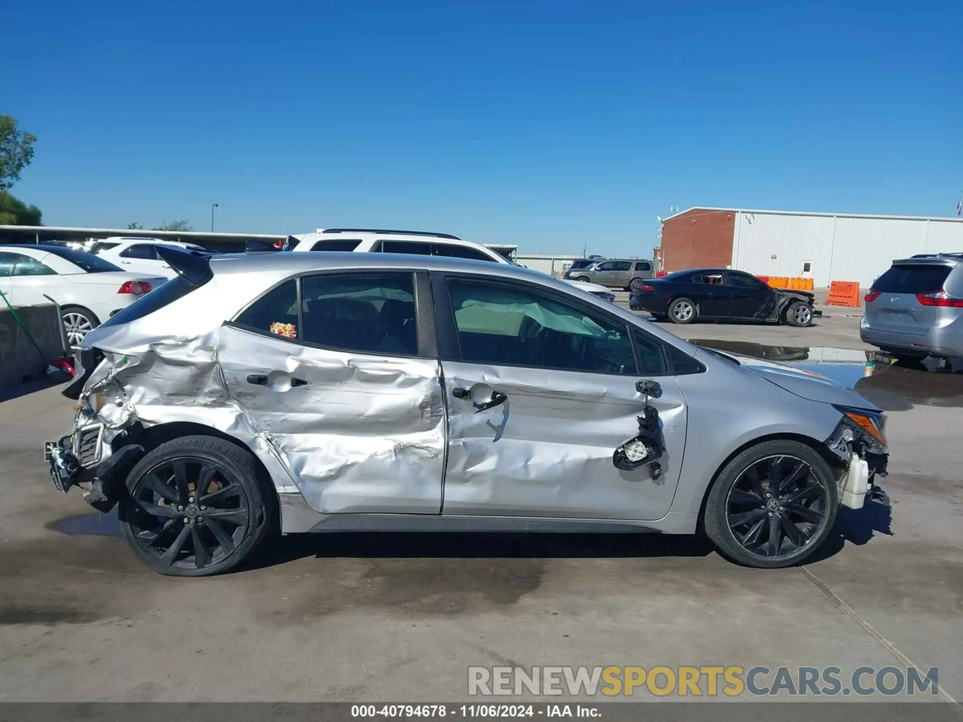 13 Photograph of a damaged car JTND4MBEXM3124704 TOYOTA COROLLA 2021