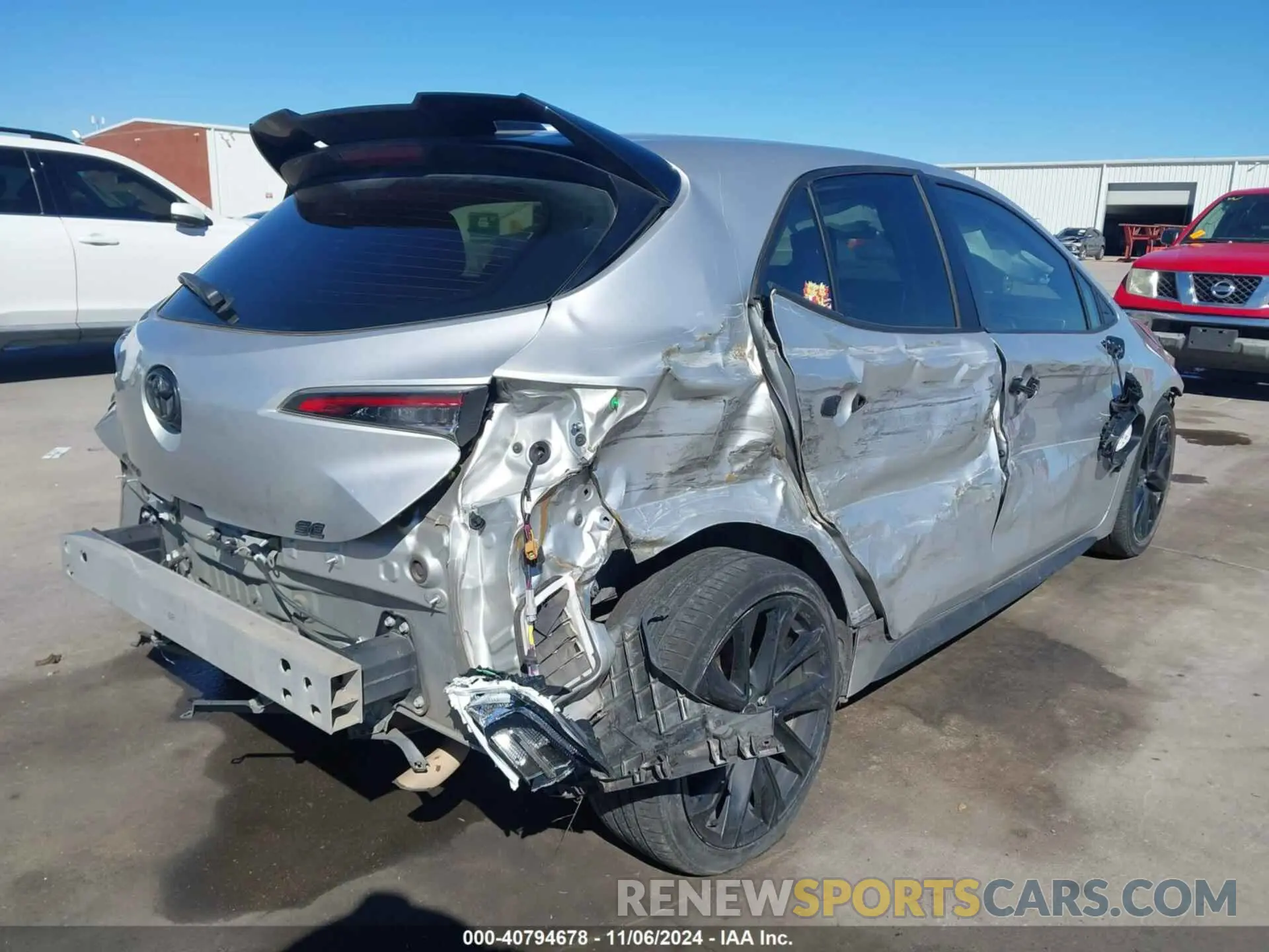 4 Photograph of a damaged car JTND4MBEXM3124704 TOYOTA COROLLA 2021